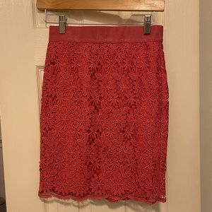 Ann Taylor coral lace overlay pencil skirt, size 0P